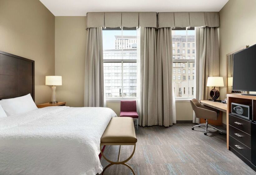 هتل Hampton Inn & Suites New Orleans Downtown