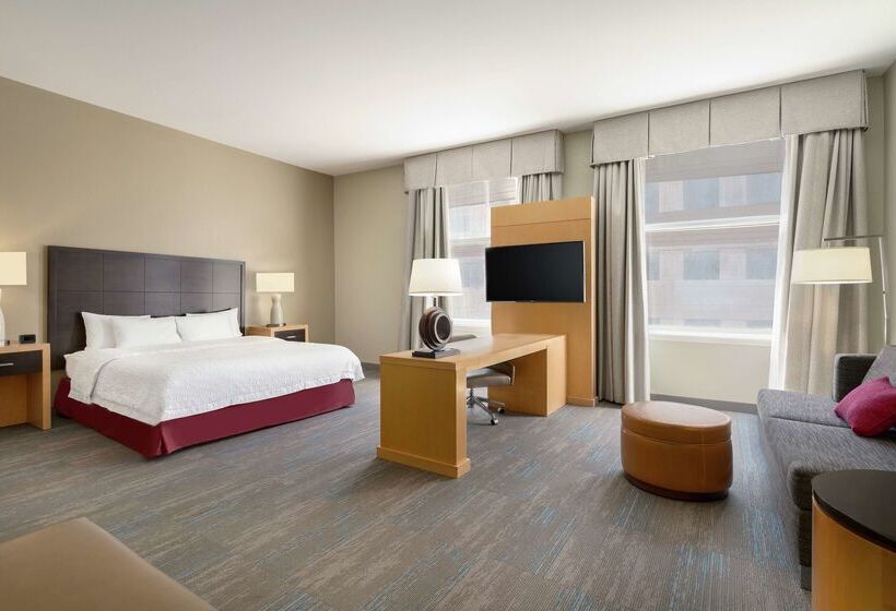 هتل Hampton Inn & Suites New Orleans Downtown