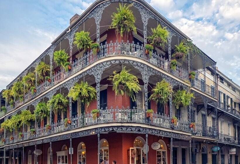 هتل Hampton Inn & Suites New Orleans Downtown