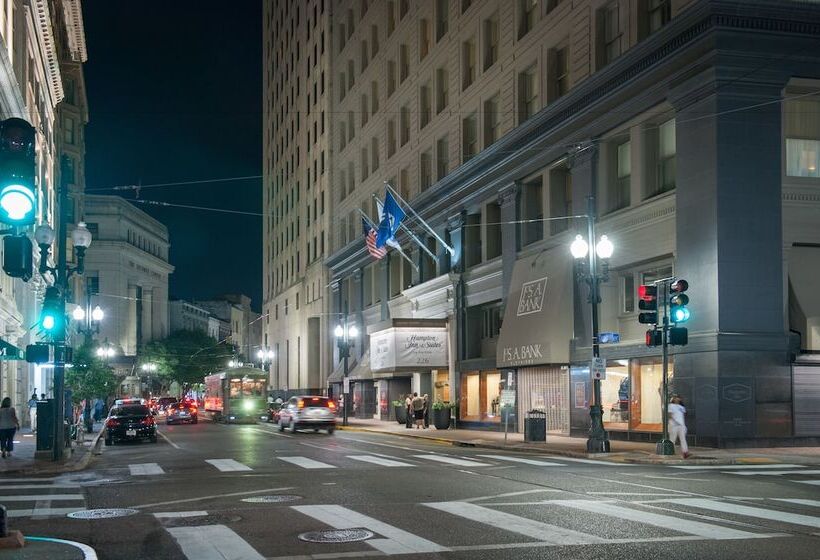 هتل Hampton Inn & Suites New Orleans Downtown