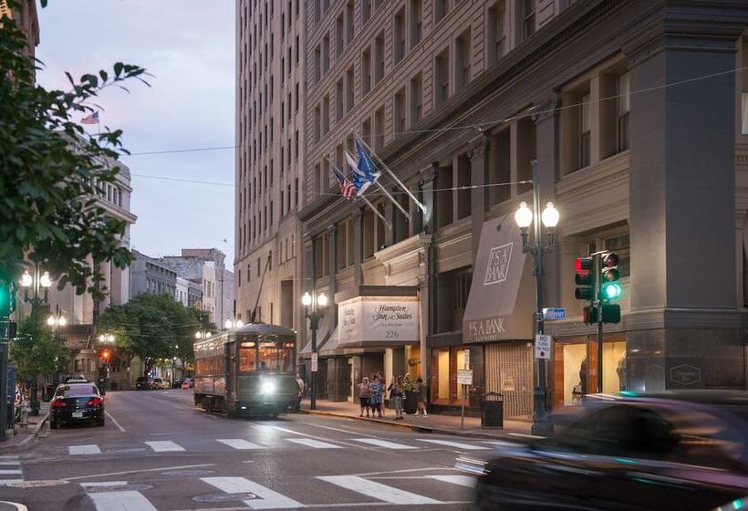 هتل Hampton Inn & Suites New Orleans Downtown