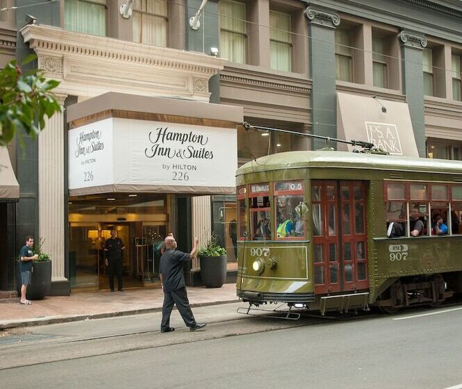 هتل Hampton Inn & Suites New Orleans Downtown