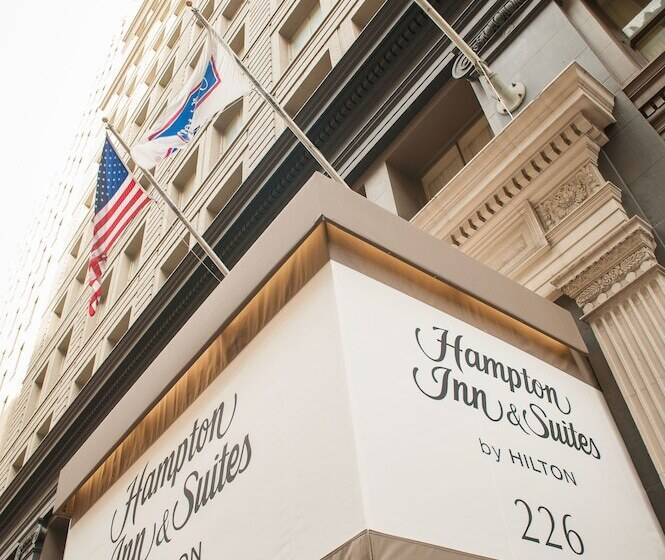 هتل Hampton Inn & Suites New Orleans Downtown