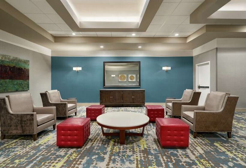 هتل Hampton Inn & Suites New Orleans Downtown