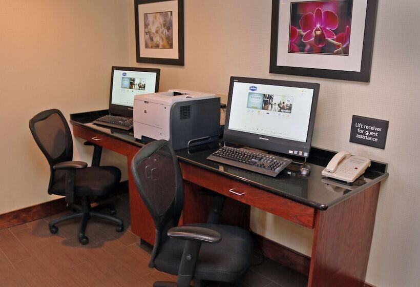 هتل Hampton Inn Norfolk/chesapeake