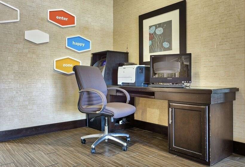 호텔 Hampton Inn Norfolk Naval Base