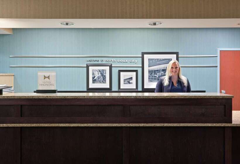 Отель Hampton Inn North Sioux City