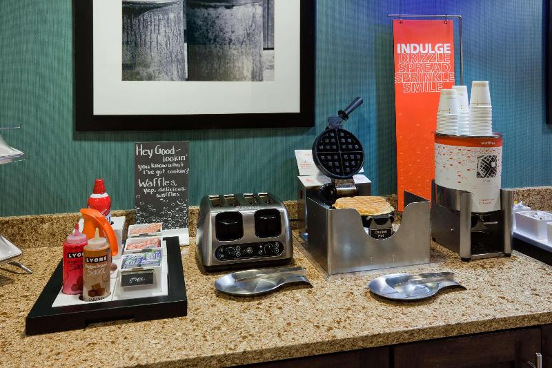 Отель Hampton Inn North Sioux City