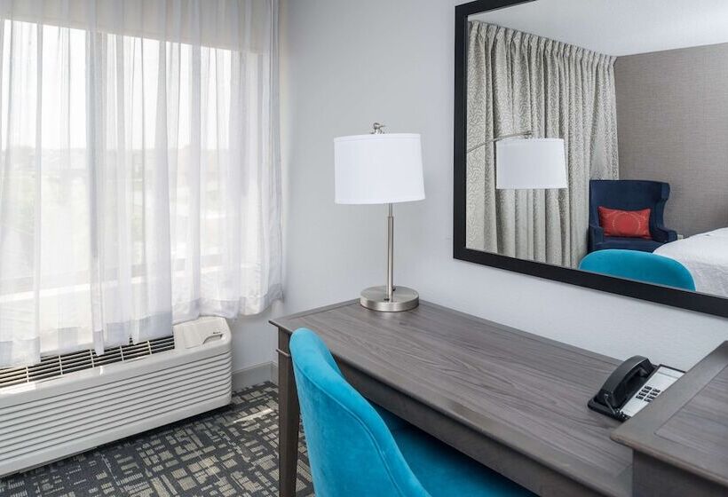 Отель Hampton Inn North Sioux City