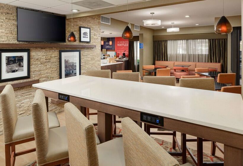 فندق Hampton Inn Oak Ridge Knoxville