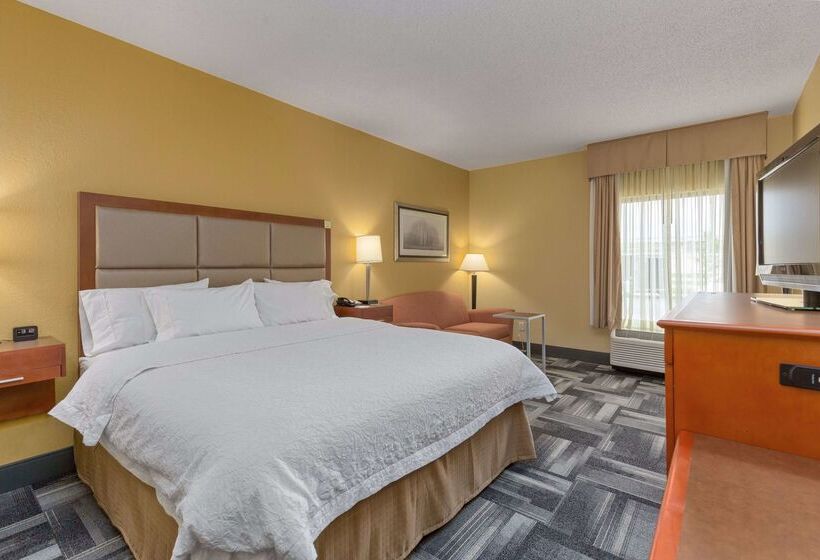 هتل Hampton Inn Owensboro South