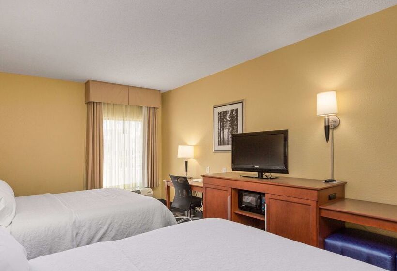 هتل Hampton Inn Owensboro South