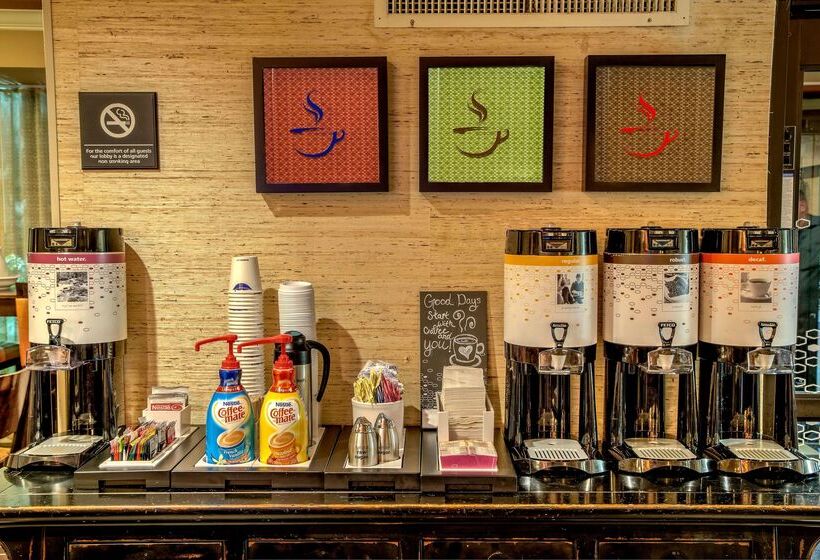 فندق Hampton Inn Peachtree Corners Norcross