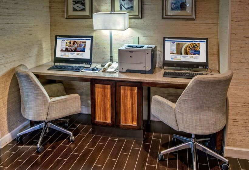 فندق Hampton Inn Peachtree Corners Norcross