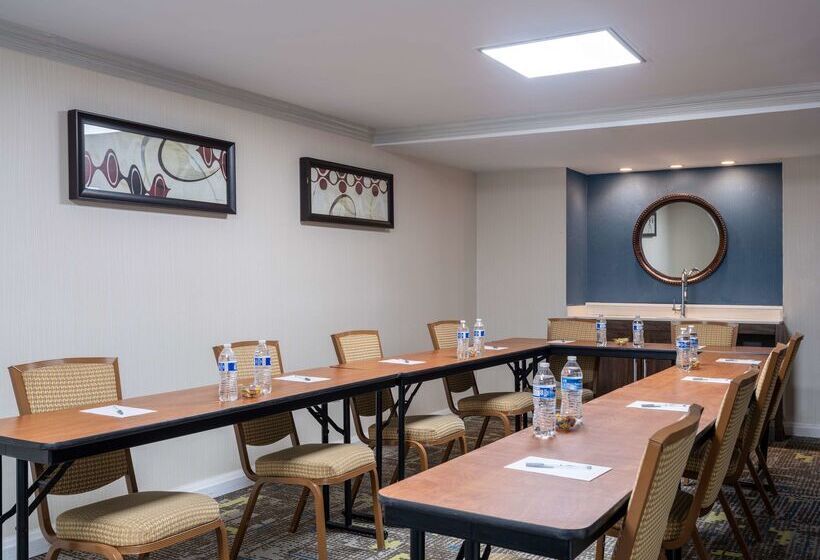 فندق Hampton Inn Peachtree Corners Norcross