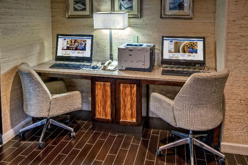 فندق Hampton Inn Peachtree Corners Norcross