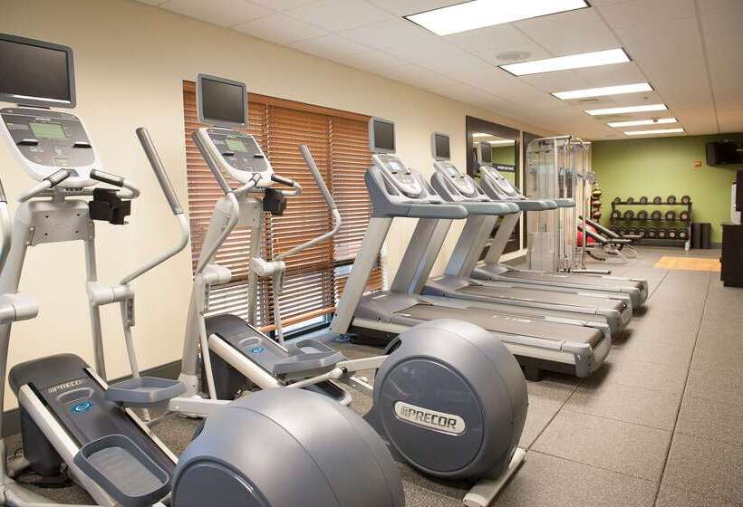 فندق Hampton Inn Pensacola Airport