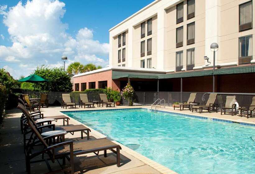فندق Hampton Inn Pensacola Airport