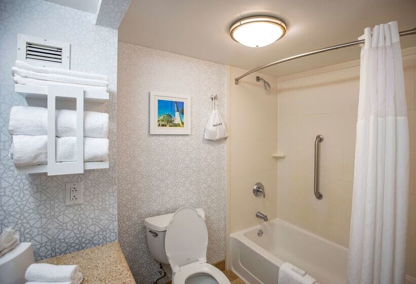 فندق Hampton Inn Pensacola Airport