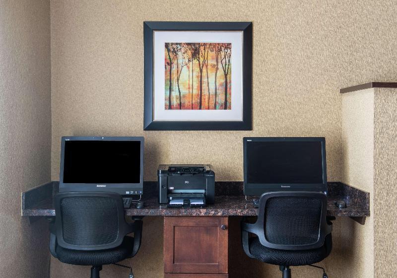 هتل Hampton Inn Phoenix Airport North