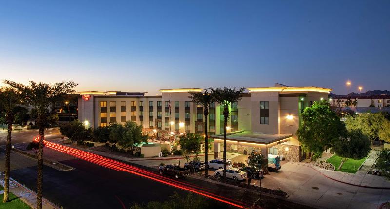 هتل Hampton Inn Phoenix Airport North