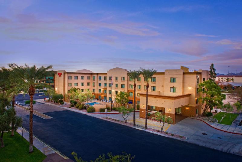 هتل Hampton Inn Phoenix Airport North