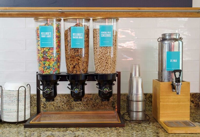 فندق Hampton Inn Port Charlotte