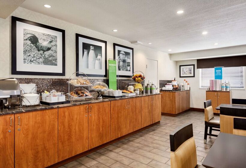 فندق Hampton Inn Clackamas