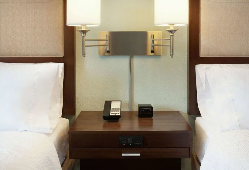 فندق Hampton Inn Clackamas