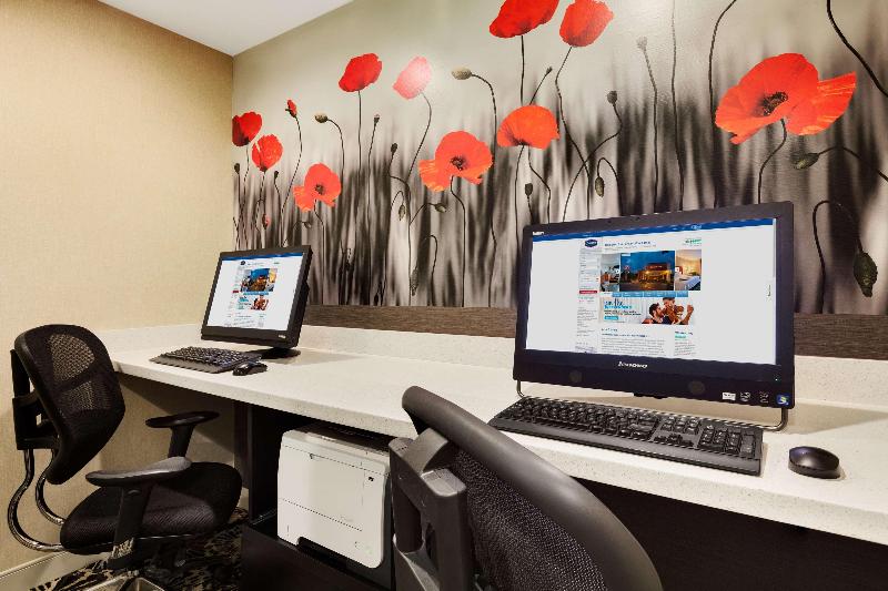 Отель Hampton Inn Clackamas