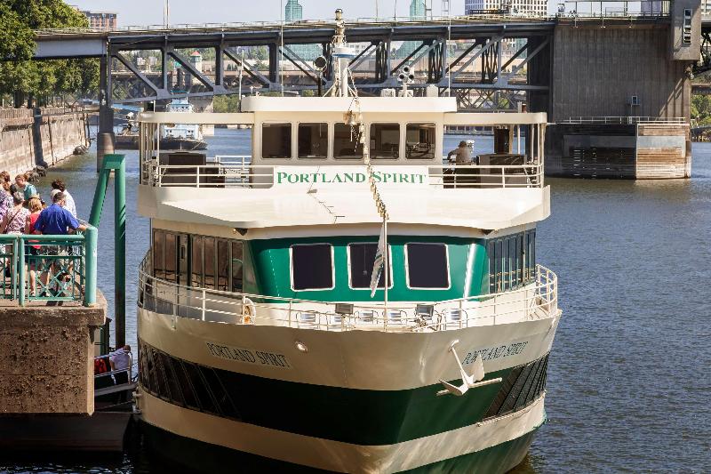 Отель Hampton Inn Clackamas