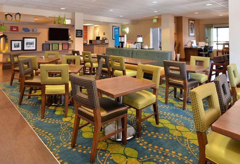 ホテル Hampton Inn Portland East