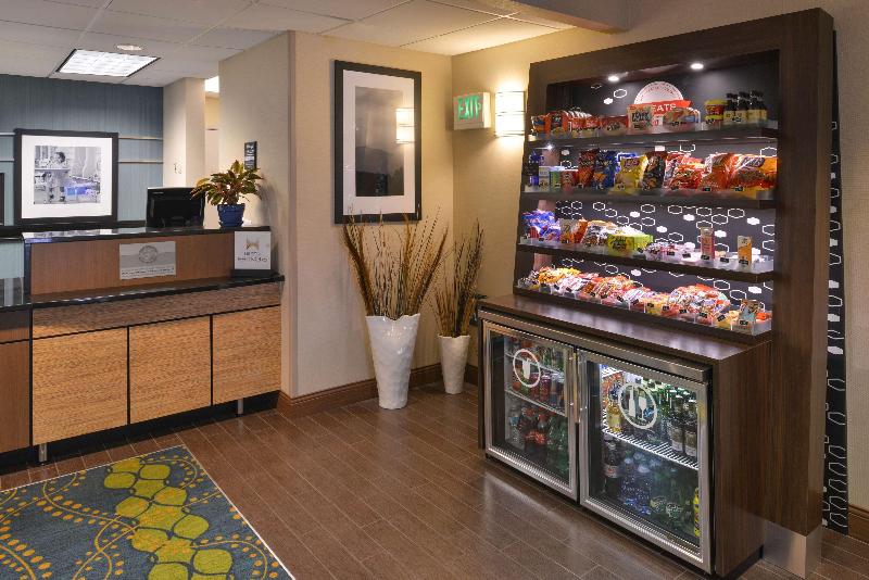 ホテル Hampton Inn Portland East