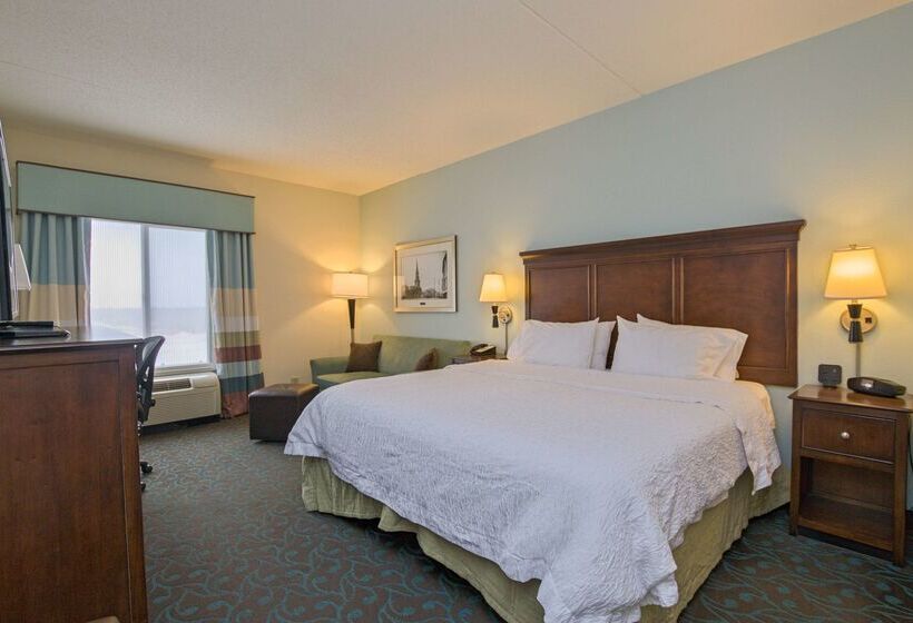 فندق Hampton Inn Portsmouth Central