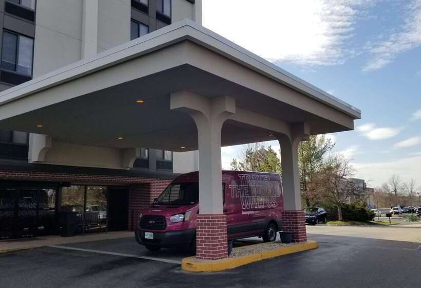 فندق Hampton Inn Portsmouth Central