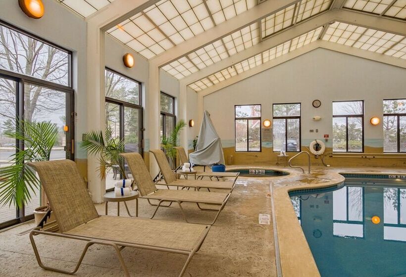 فندق Hampton Inn Portsmouth Central