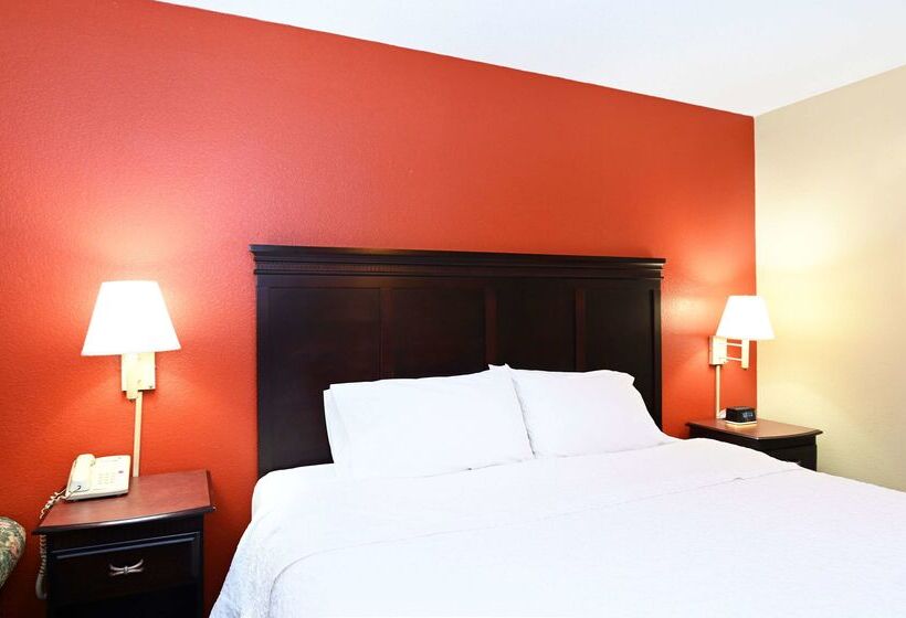 호텔 Hampton Inn Richmondsouthwesthull Street