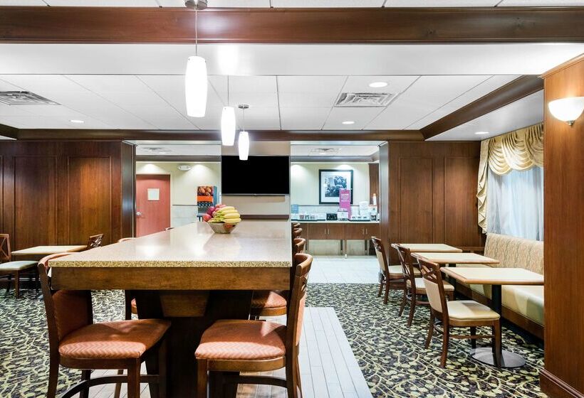 فندق Hampton Inn Roanoke/hollins  I81