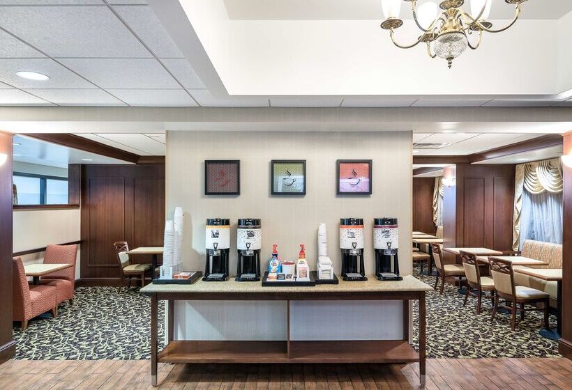 호텔 Hampton Inn Roanoke/hollins  I81