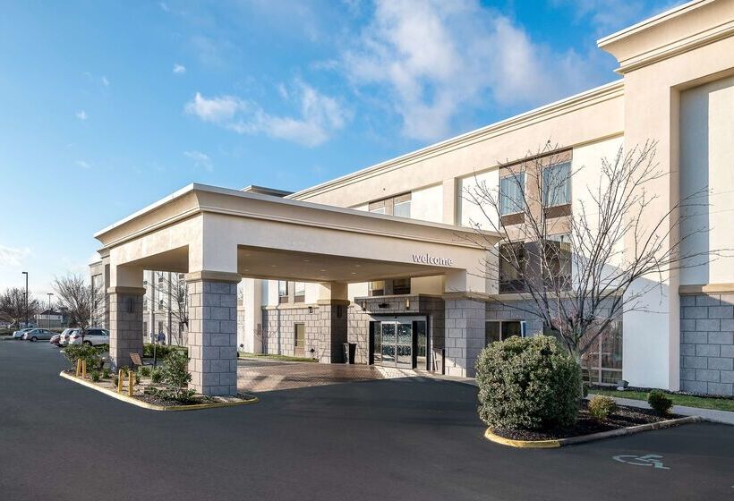 호텔 Hampton Inn Roanoke/hollins  I81