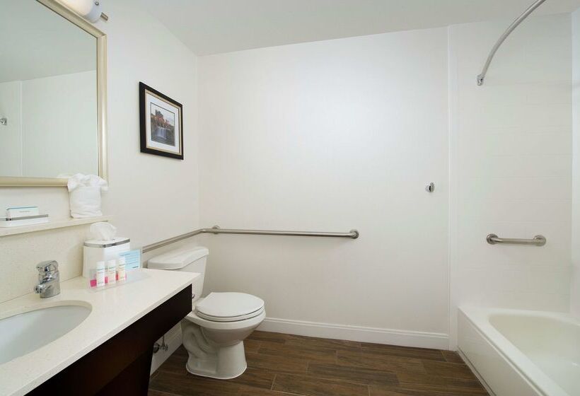 בית מלון כפרי Hampton Inn Rochester Greece