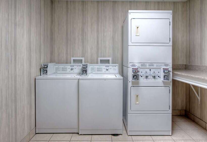 فندق Hampton Inn Russellville