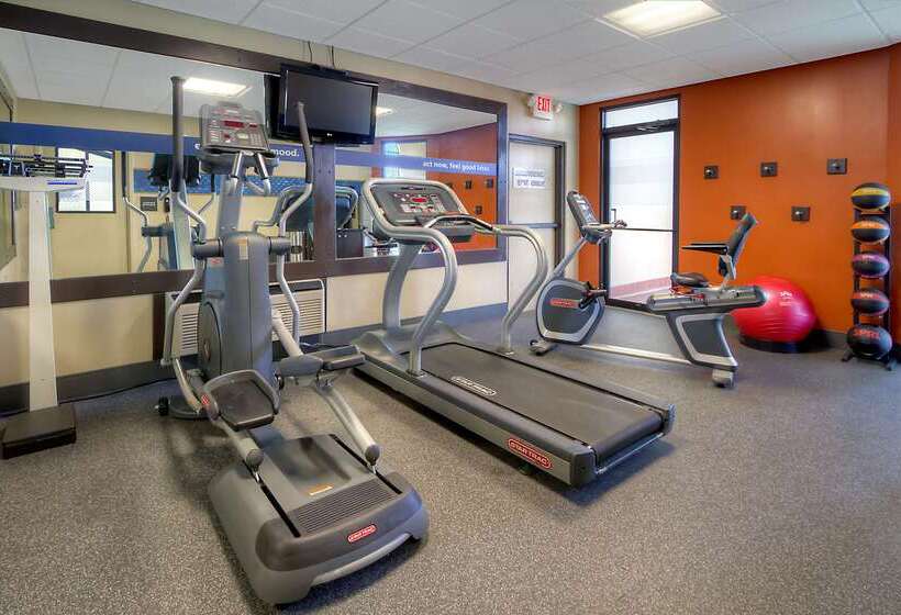 فندق Hampton Inn Russellville