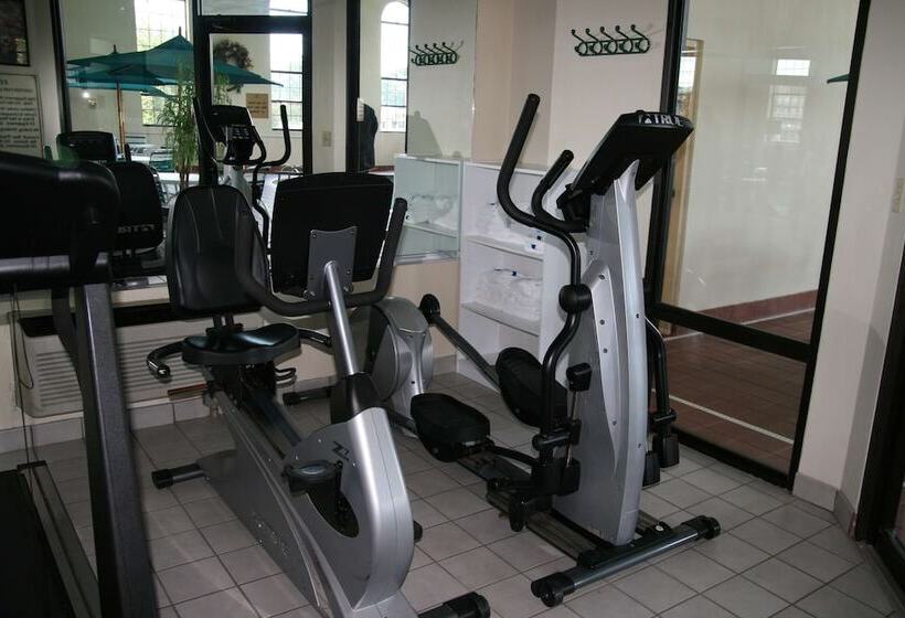 فندق Hampton Inn Russellville