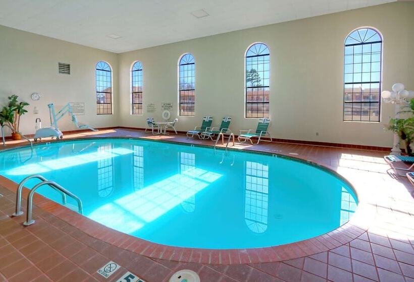 فندق Hampton Inn Russellville