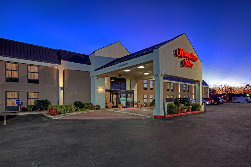 فندق Hampton Inn Russellville