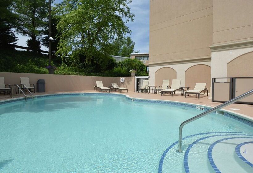 فندق Hampton Inn Salem Eastelectric Road