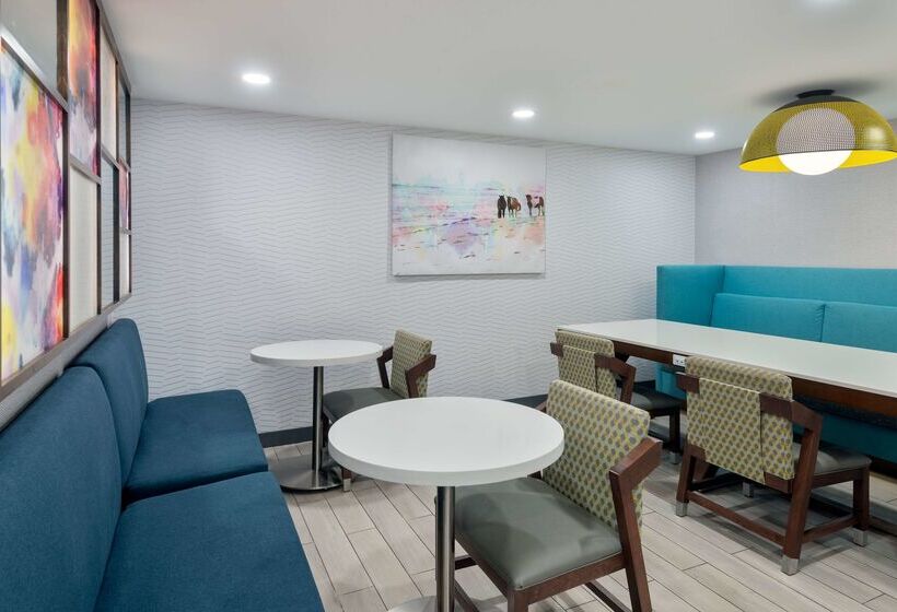 فندق Hampton Inn Salisbury