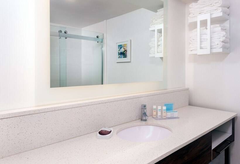 فندق Hampton Inn Salisbury