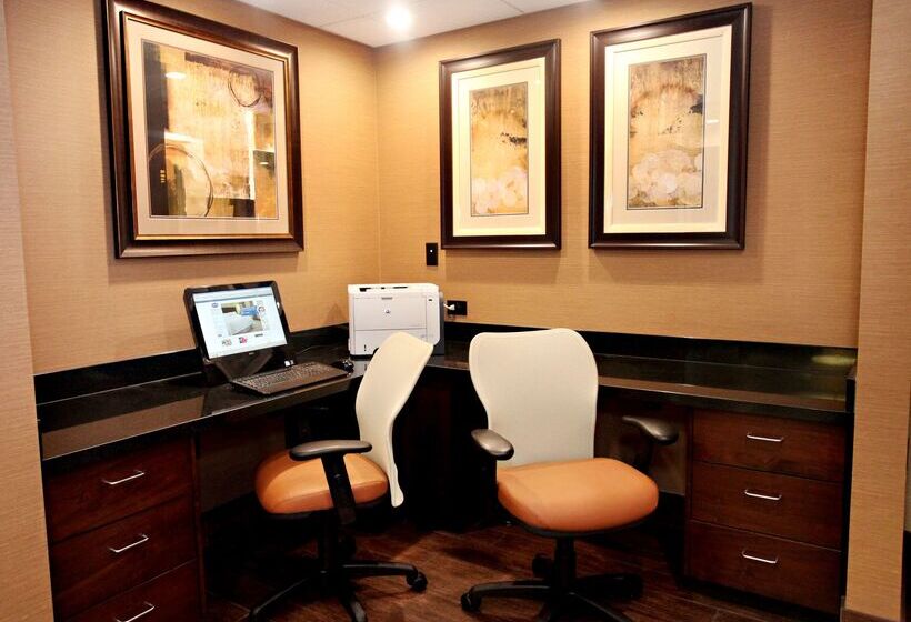 Отель Hampton Inn Salt Lake City North